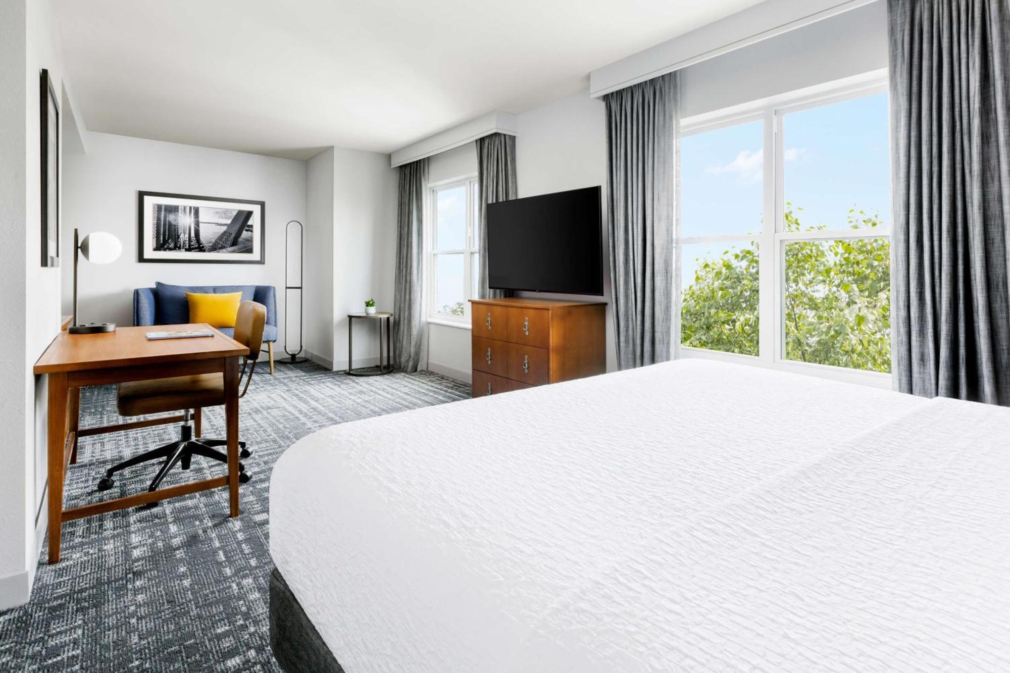 Homewood Suites By Hilton Portsmouth Exteriör bild