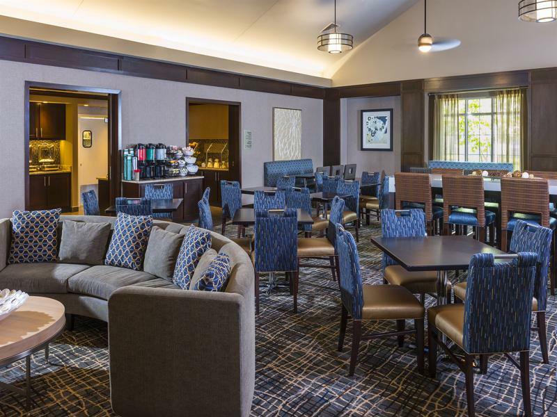 Homewood Suites By Hilton Portsmouth Exteriör bild